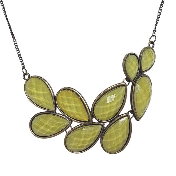 Vintage Olive Green Faceted Statement Necklace - Picture 1 of 6